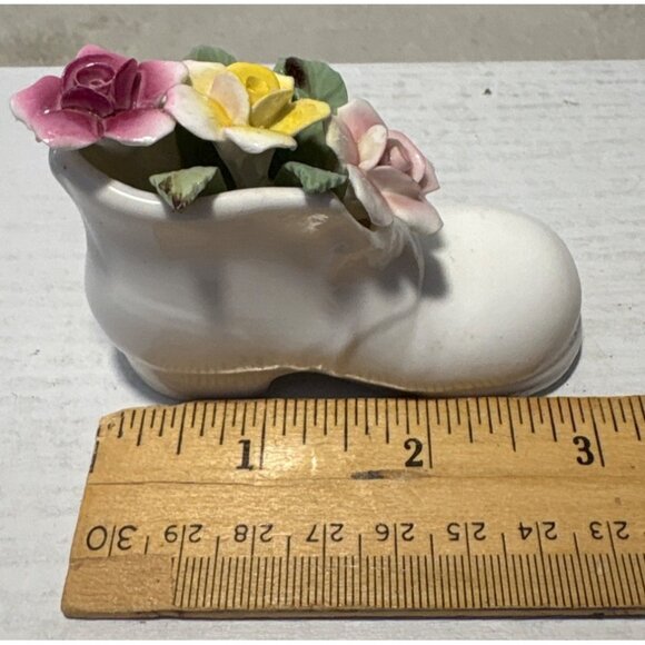 Handcrafted Royale Stratford Porcelain Boot With Floral Arrangement England 3 x - Picture 9 of 12
